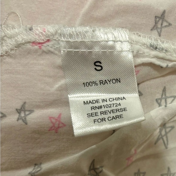 Button Up - Picture 2 of 3